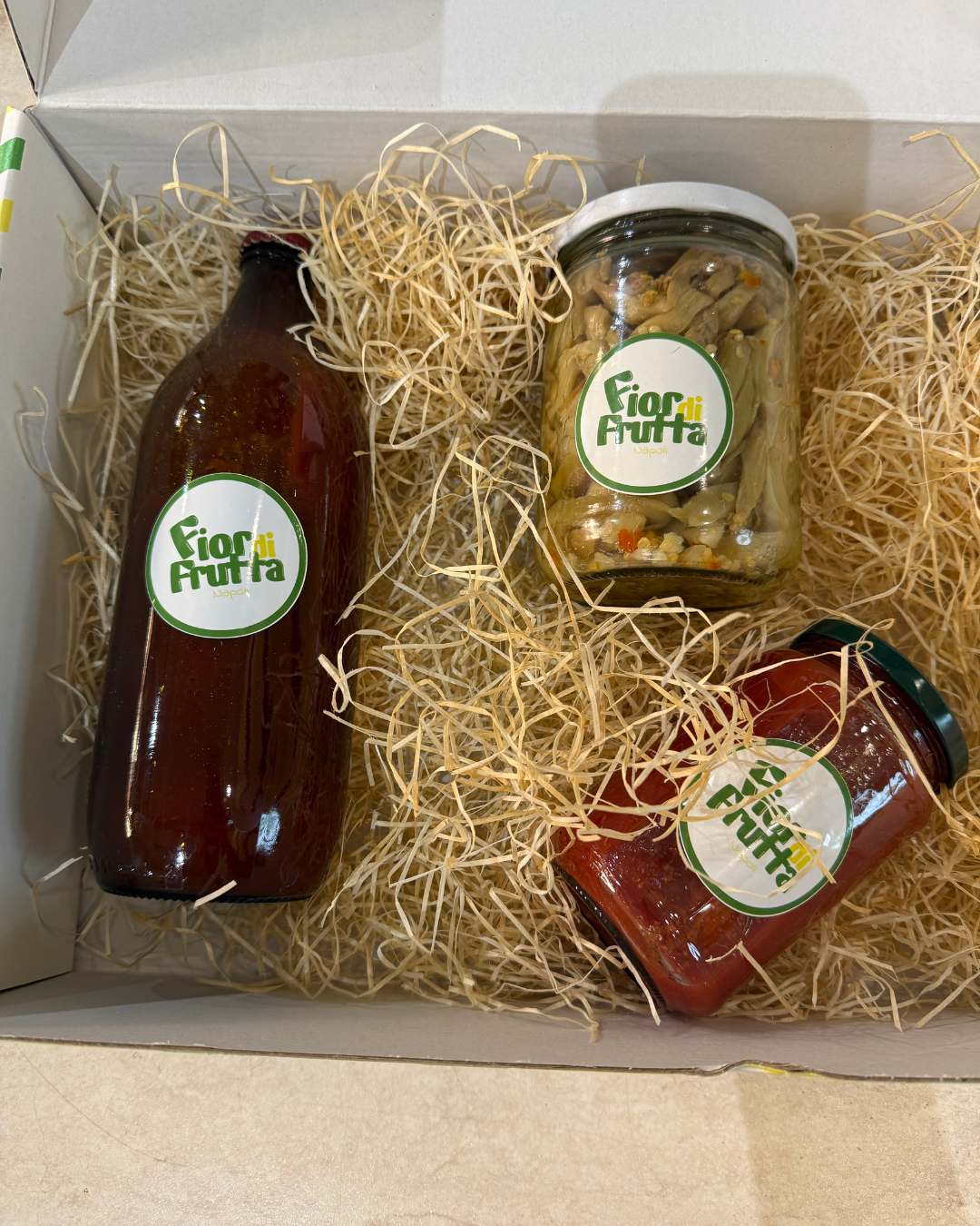 BOX TRADIZIONALE - Passata di Pomodoro + Pomodoro Datterino + melanzane sott'olio
